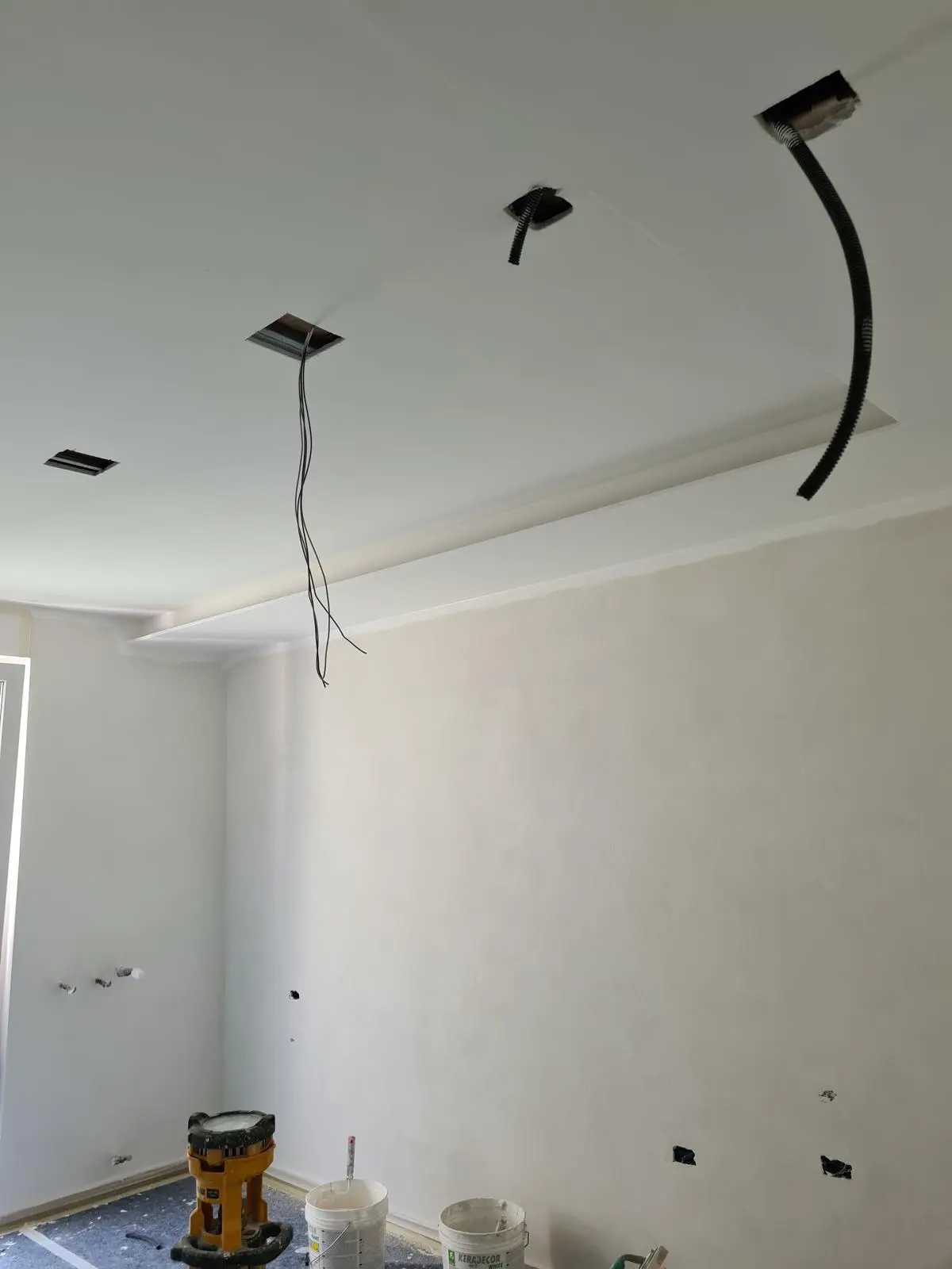 Controsoffitto LED, dettaglio del lavoro — foto 2