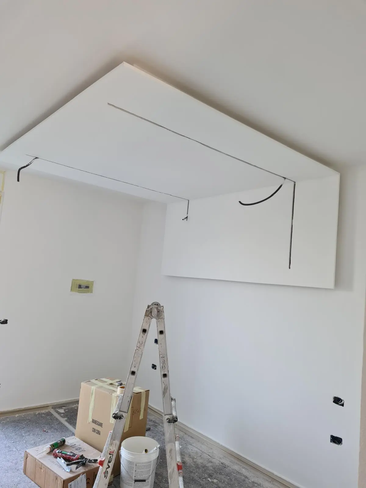 Controsoffitto prima della finitura